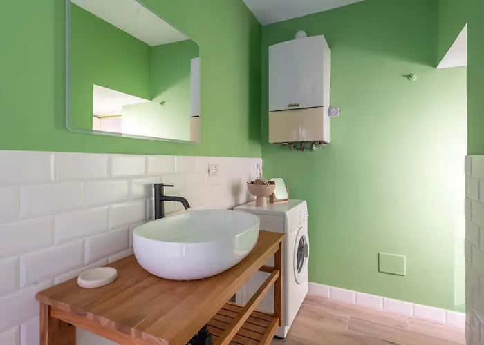 Maison Leonardo Apartment *